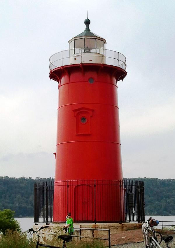 Red Lighthouse