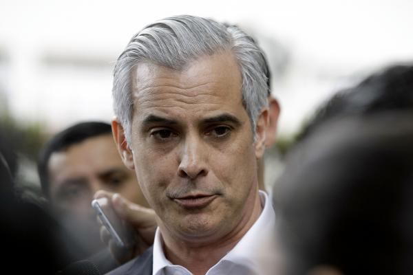 Reunión con partidos políticos12