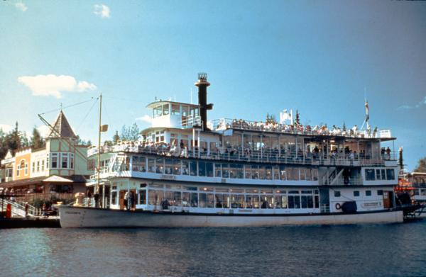 River boat