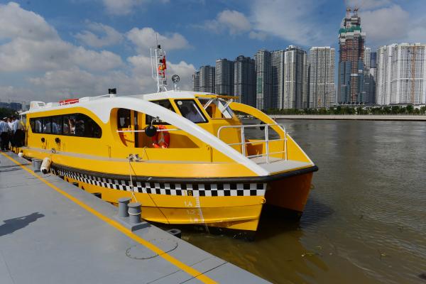 River bus