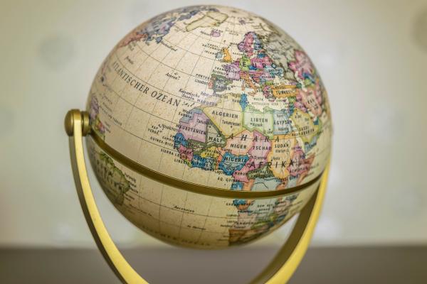 Round Globe