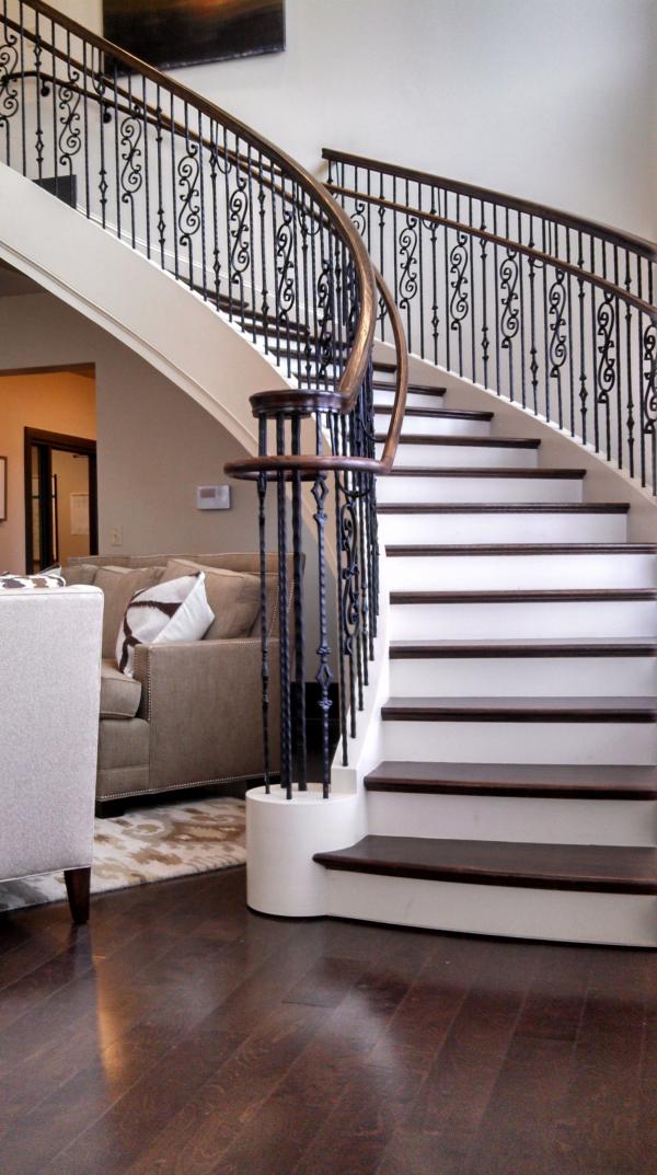 Round Stairs