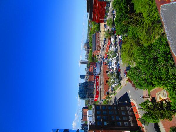 Scanning Toronto skyline D 2017 06 07 -h