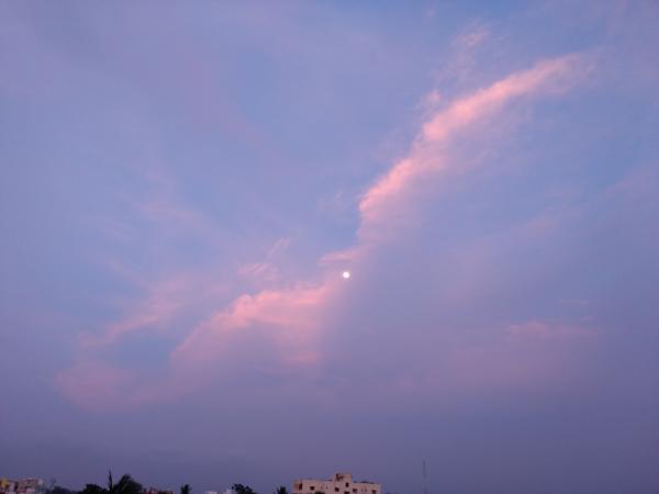 Scattering clouds