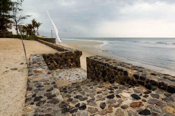 Sea wall at the SO Sofitel Hua Hin resort on Cha-am beach, Thailand.