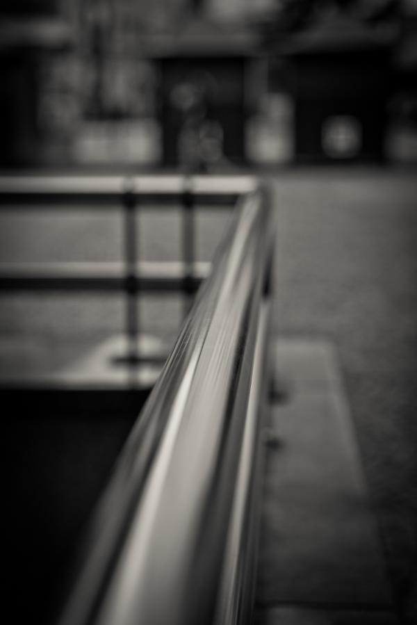 Silent life of the steel