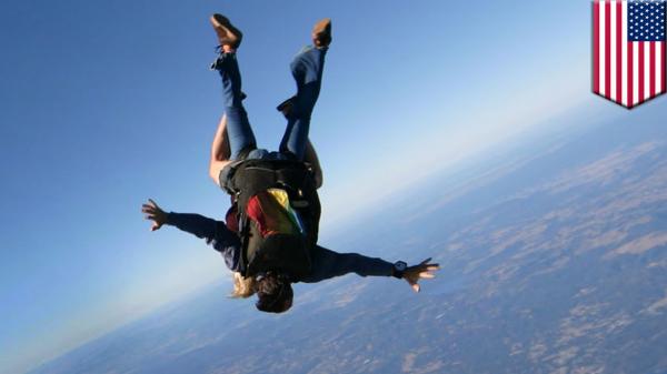 Tandem Parachuting 2
