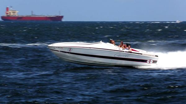 Speed Boat Cafe