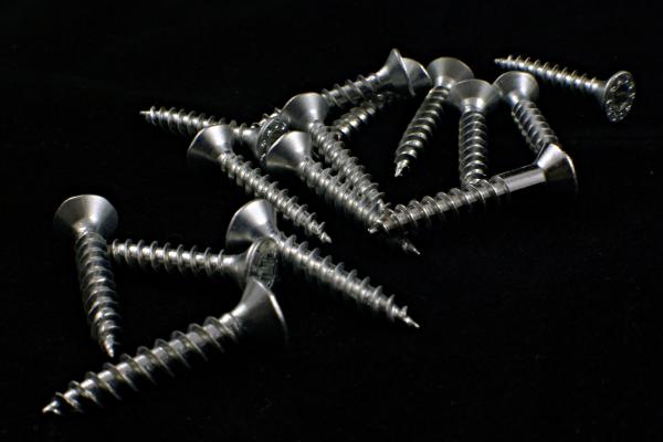 Stainless steel decking screws