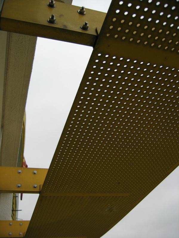 Steel plates and bars