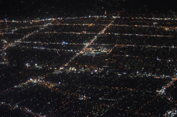 Streets in northwestern Los Angeles at night