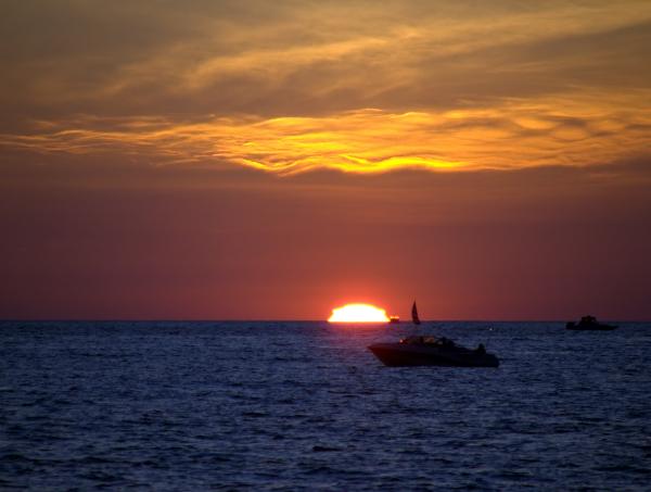 sunsets on lake michigan