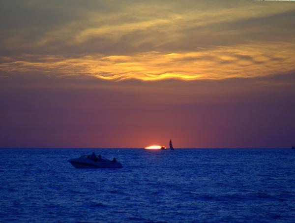 sunsets on lake michigan