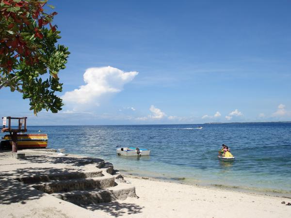 Tambuli Beach