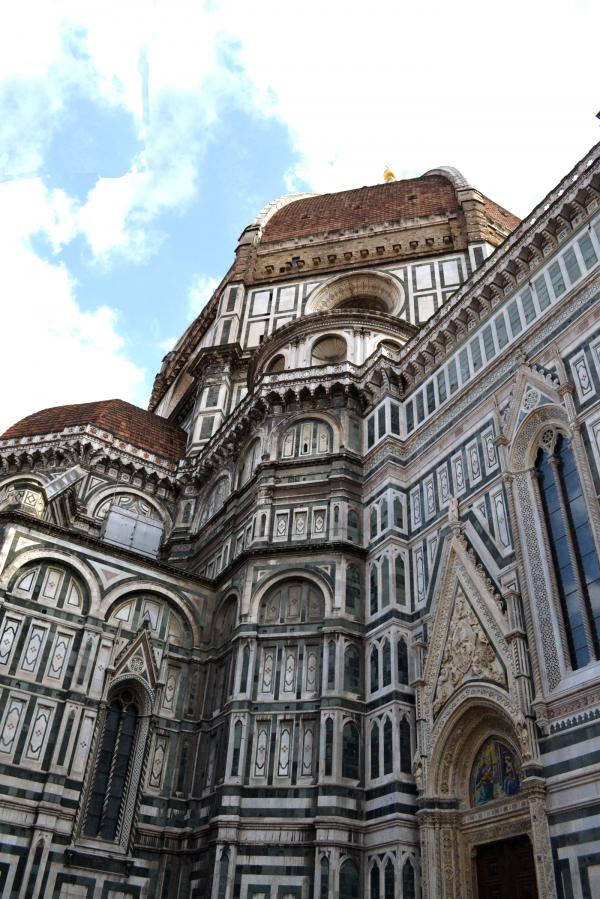 THE BAPTSTIRI SIDE VIEW  FLORENCE