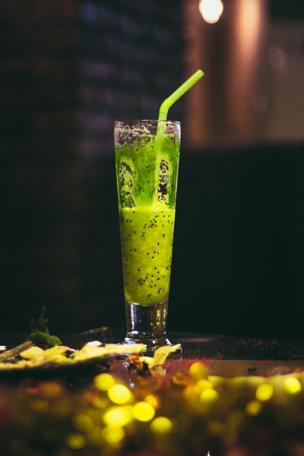 Tilt Shift Lens Photography of Shake