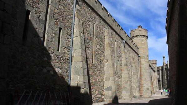 Tower walls
