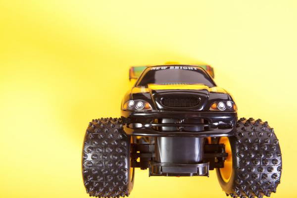 Toy car
