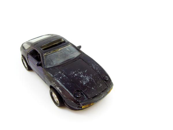 Toy car