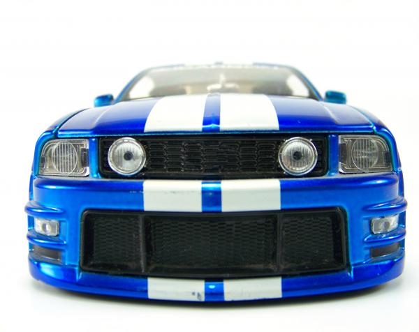 Toy car