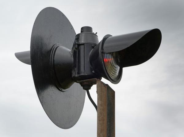Train signal at level crossing Gåseberg 4