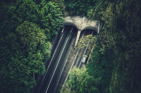 Tunnel