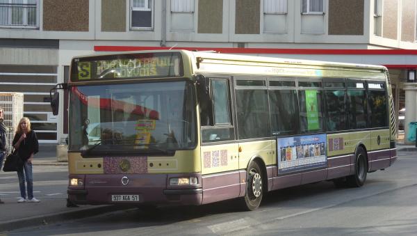 TUR - Irisbus Agora S n°243 - Ligne S