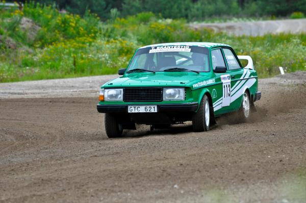 Volvo 242 from 1975