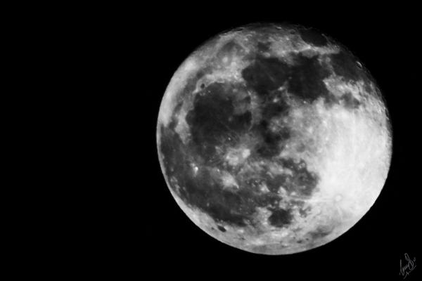 Waning Gibbous Moon 080917