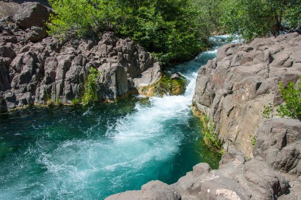 Waterfall Trail on Fossil Creek