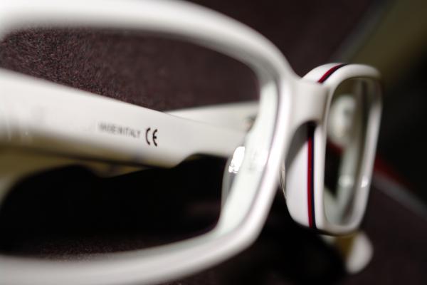 White and red glasses
