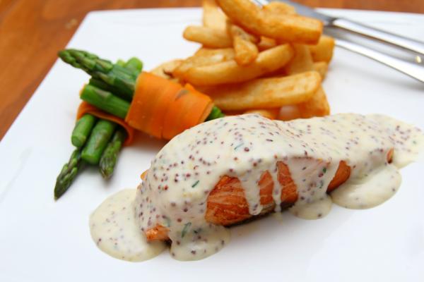 White Sauce Toppings on Food