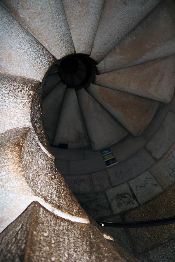 Winding staircase