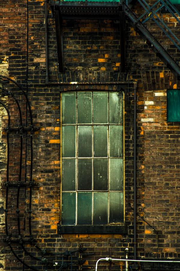 Window (semisarah.com)