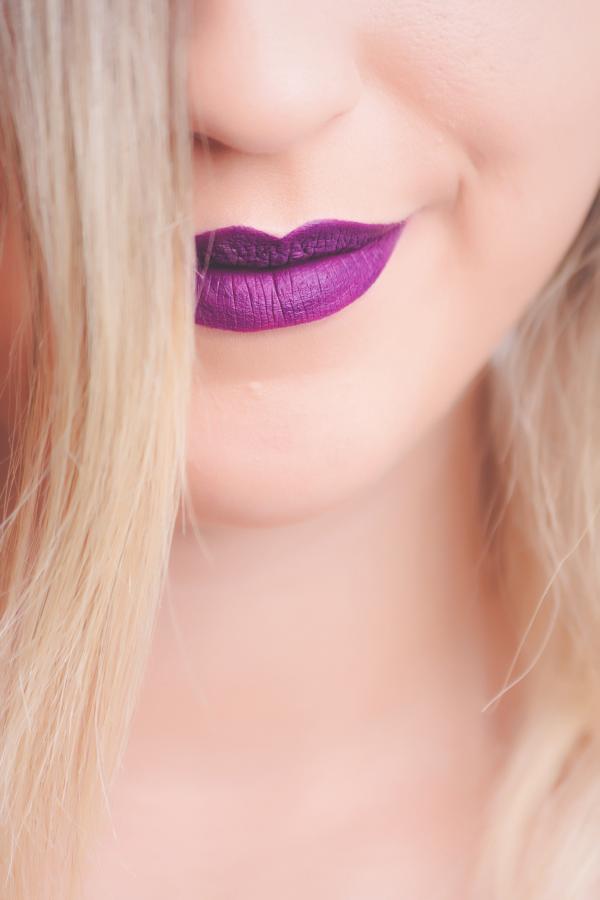 Women's Purple Lips