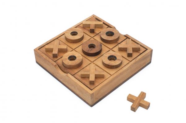 Wooden Tic-tac-toe